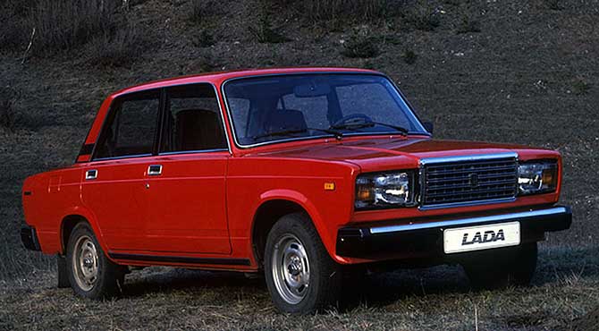 lada riva postaje klasik u Velikoj Britaniji