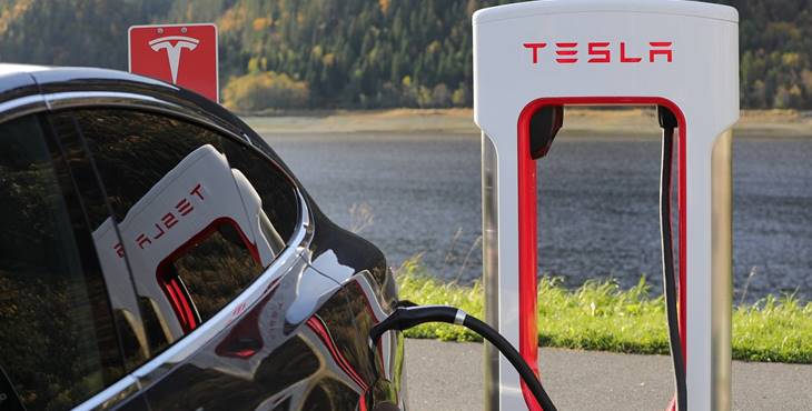 Električni automobil Tesla Model 3