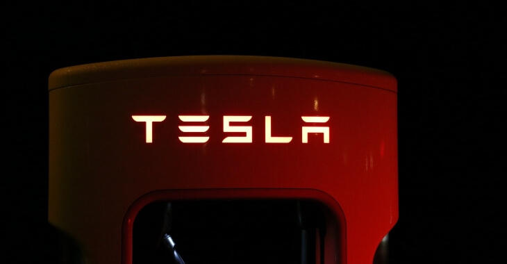 elektropunjač za Tesla automobil